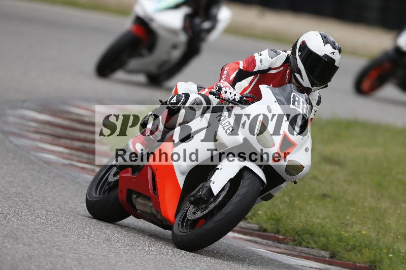 /Archiv-2025/22 06.06.2025 DISCOVER the BIKE ADR/Bike 1 gruen/88